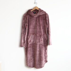 Plush Robe- 32 Degees- S/M